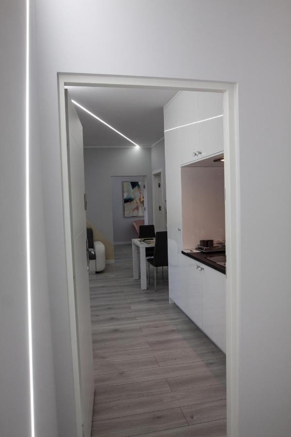 Apartment Novel New