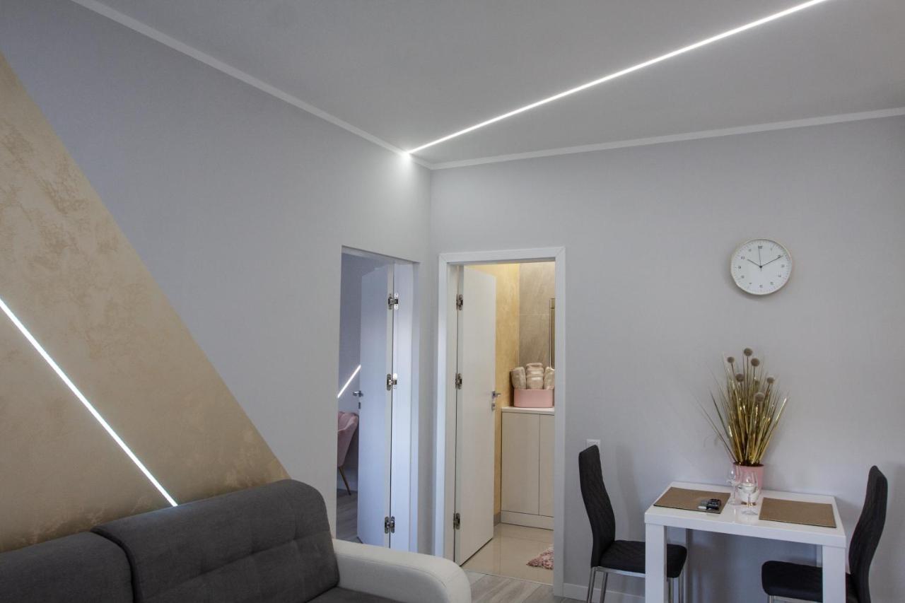Novel New Apartment