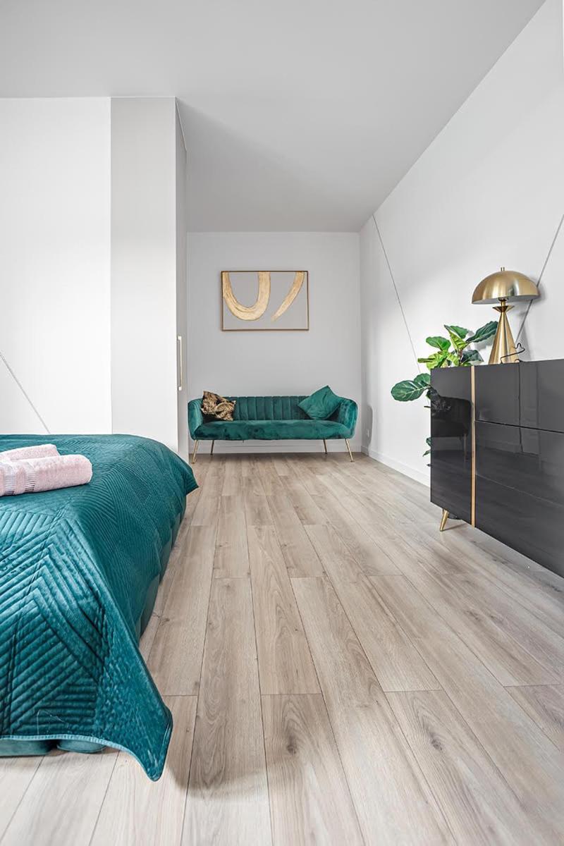 Novel New Apartment *